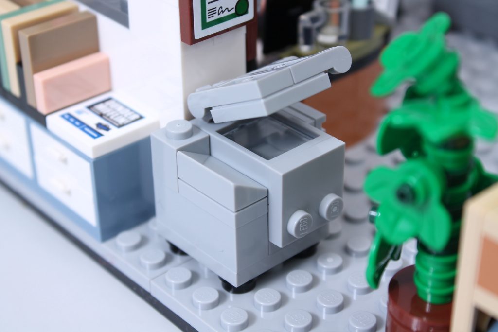 LEGO Ideas 21336 The Office review 35 1024x683