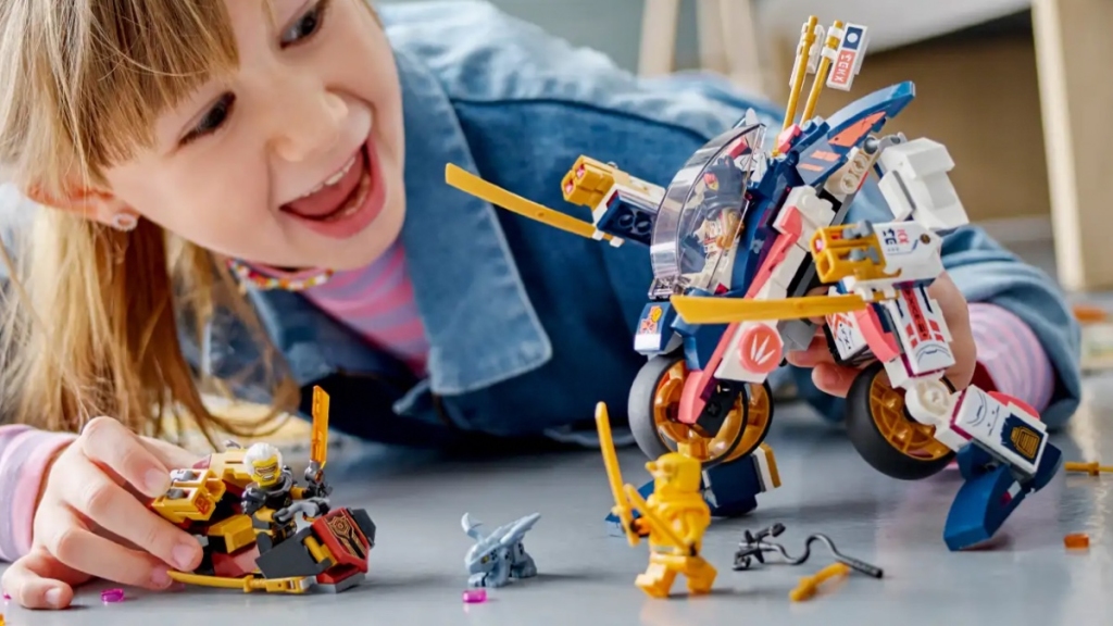 LEGO NINJAGO 71792 Soras Transforming Mech Bike Racer featured 2 1024x576
