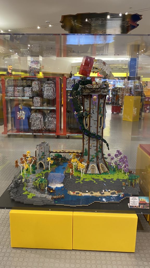 LEGO MASTERS builds LEGOLAND California 5