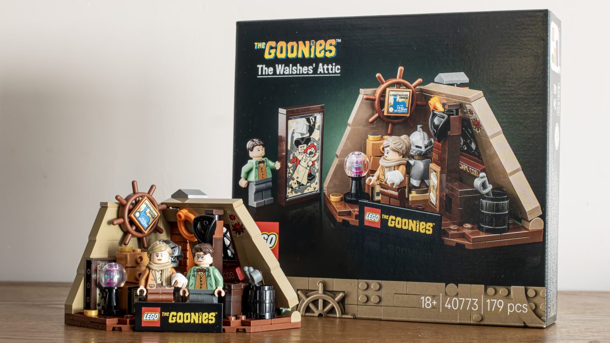 LEGO The Goonies 40773 The Walshes Attic GWP 1 1200x675