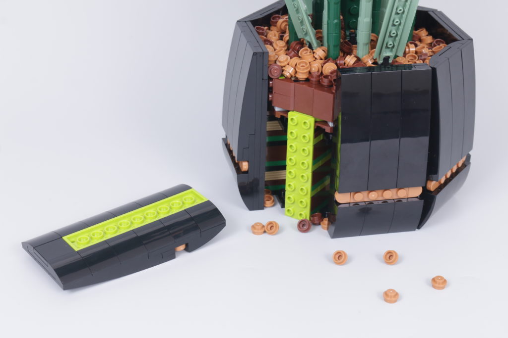 LEGO Botanical Collection 10289 Bird Of Paradise review 18