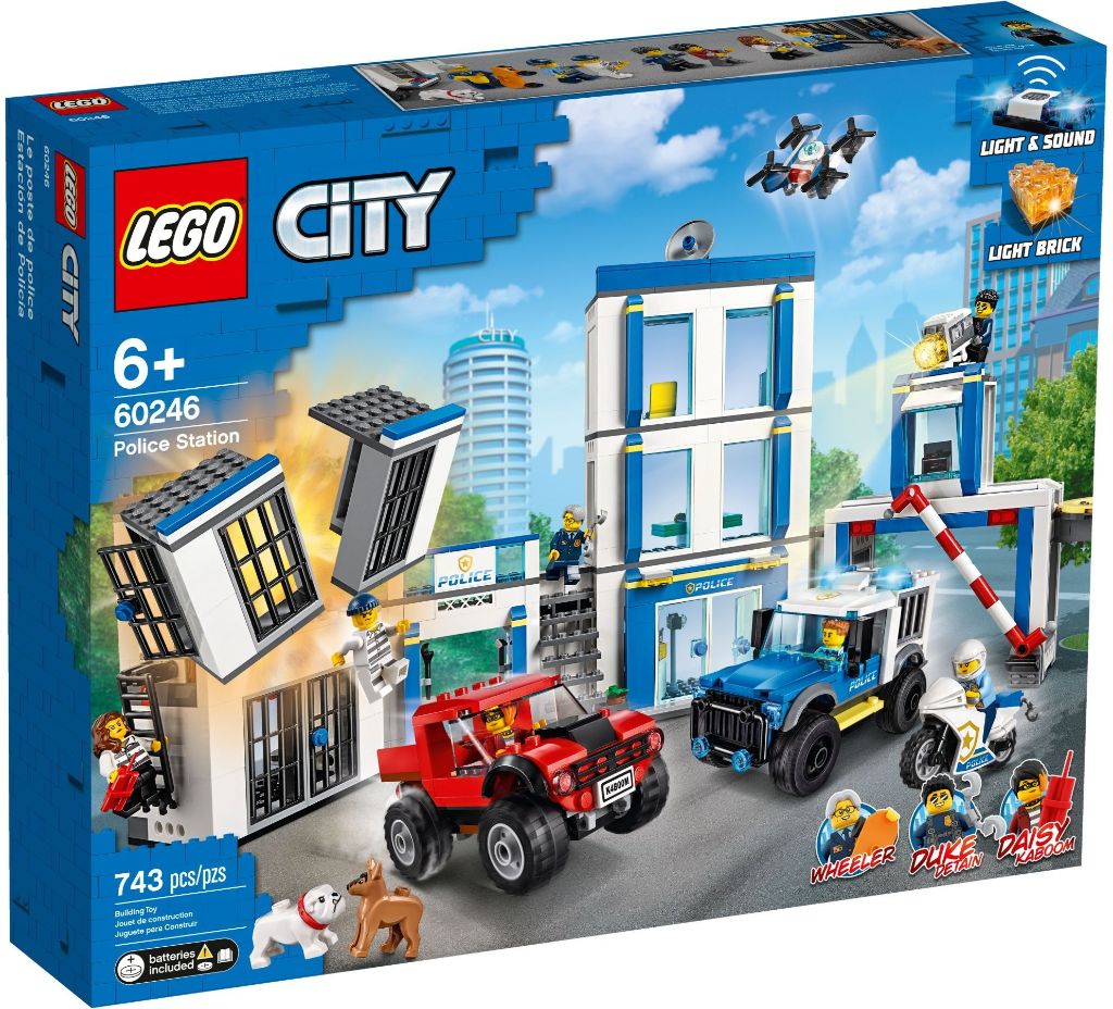 LEGO City 60246 Police Station 1