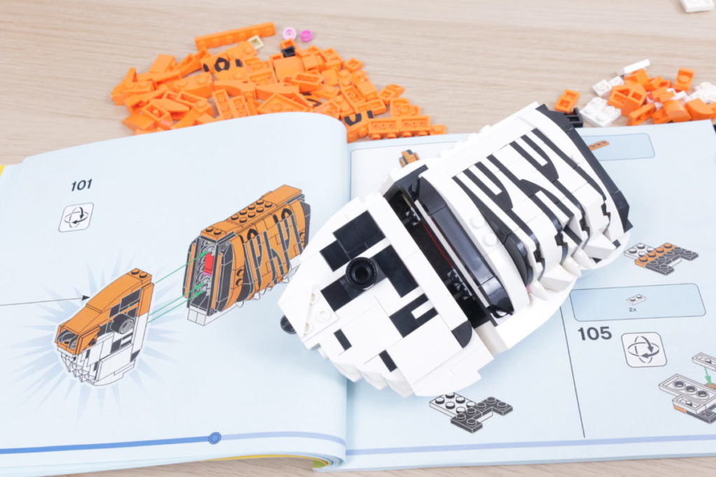 How to recolour LEGO Creator 3 in 1 31129 Majestic Tiger white 9 1024x683