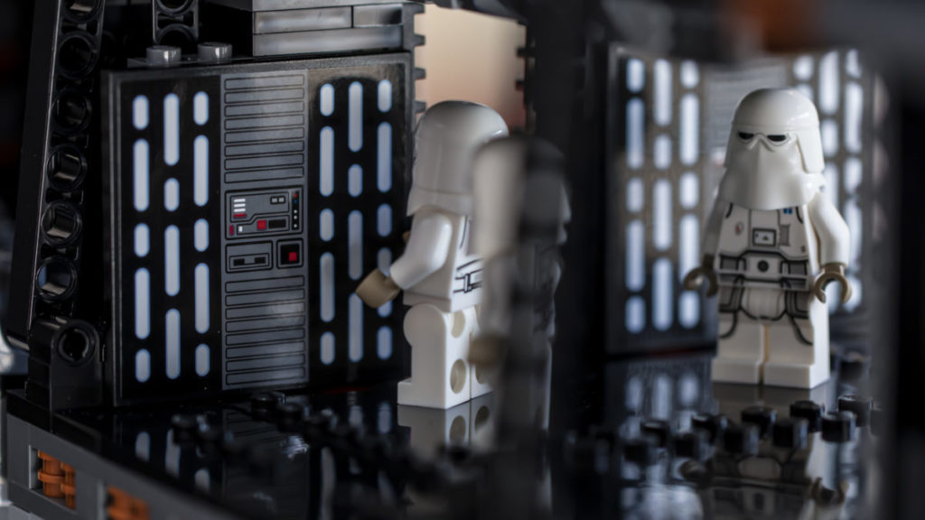 LEGO Star Wars 75313 AT AT review 58 1024x576