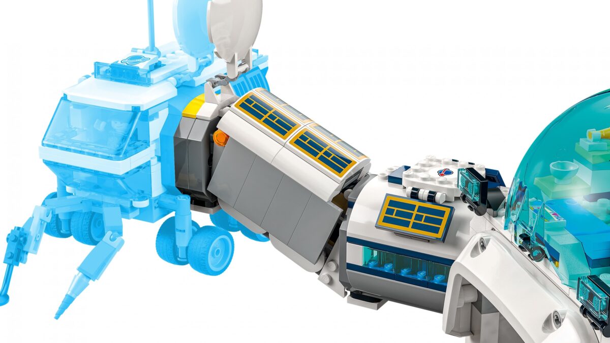 LEGO CITY 60350 Lunar Research Base 8