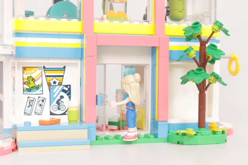 LEGO Friends 41744 Sports Center review 4 1024x683