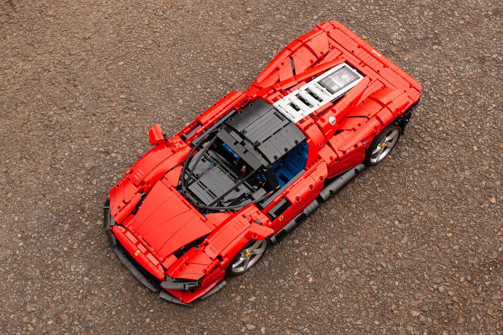 LEGO Technic 42143 Ferrari Daytona SP3 12