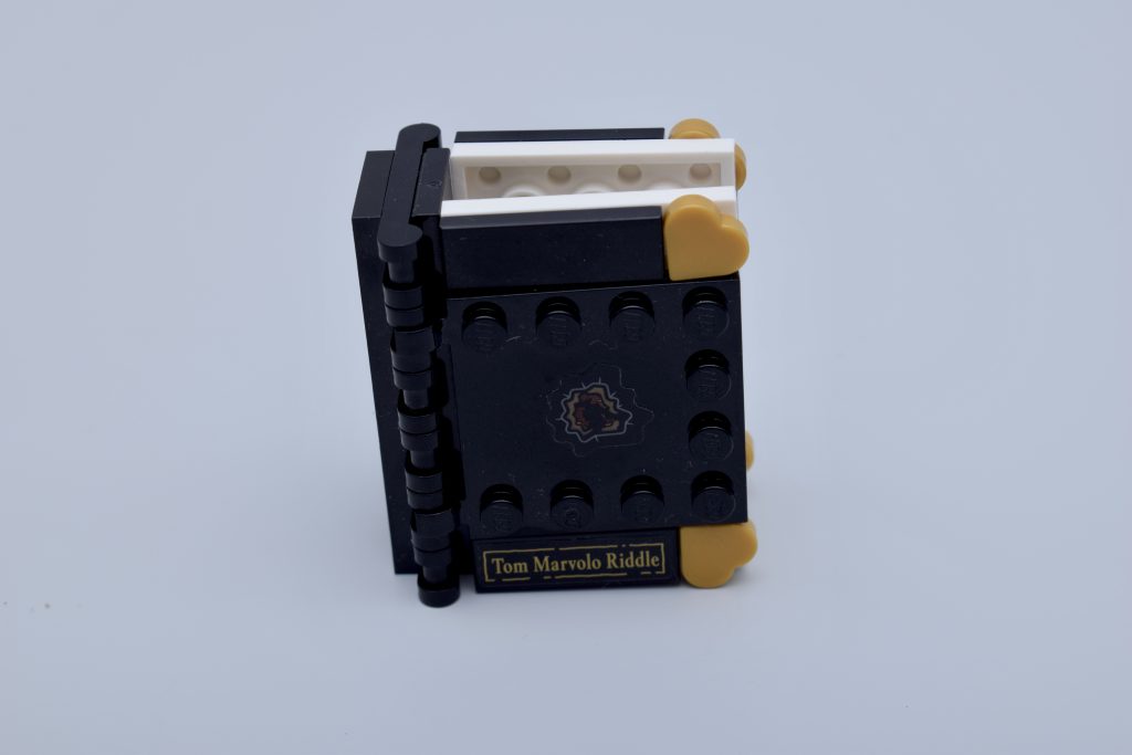 LEGO Harry Potter 76421 Dobby the House Elf Review 15 1024x683