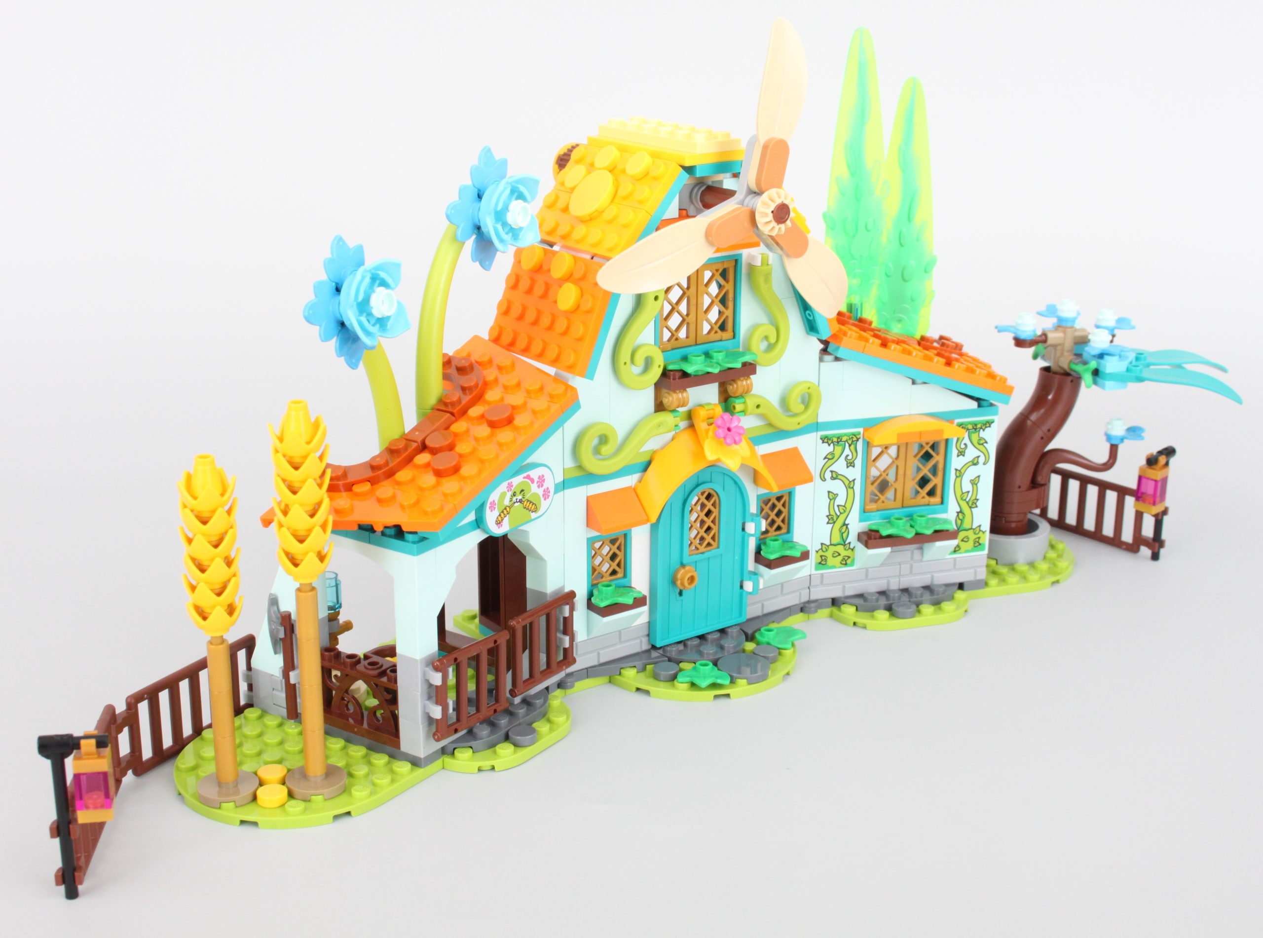 LEGO DREAMZzz 71459 Stable of Dream Creatures review 5 scaled