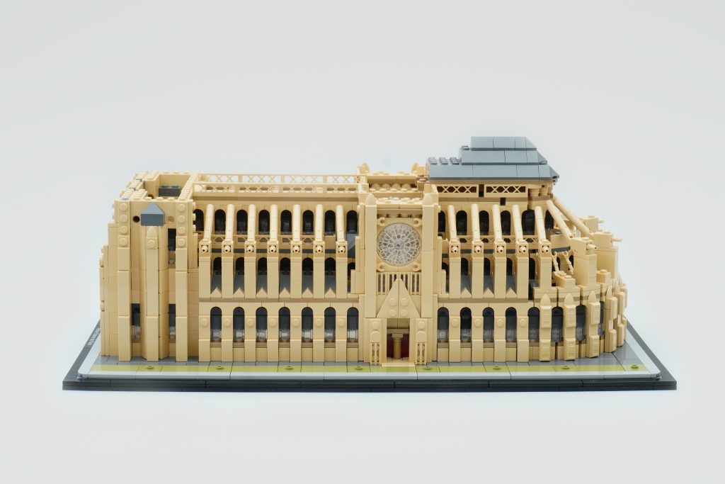 LEGO Architecture 21061 Notre Dame de Paris review 7 1024x683
