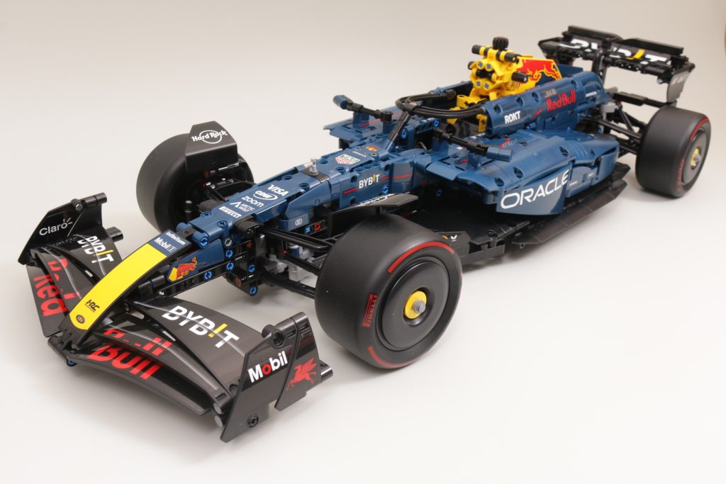 LEGO Technic 42206 Oracle Red Bull Racing RB20 F1 Car review 20 1024x683