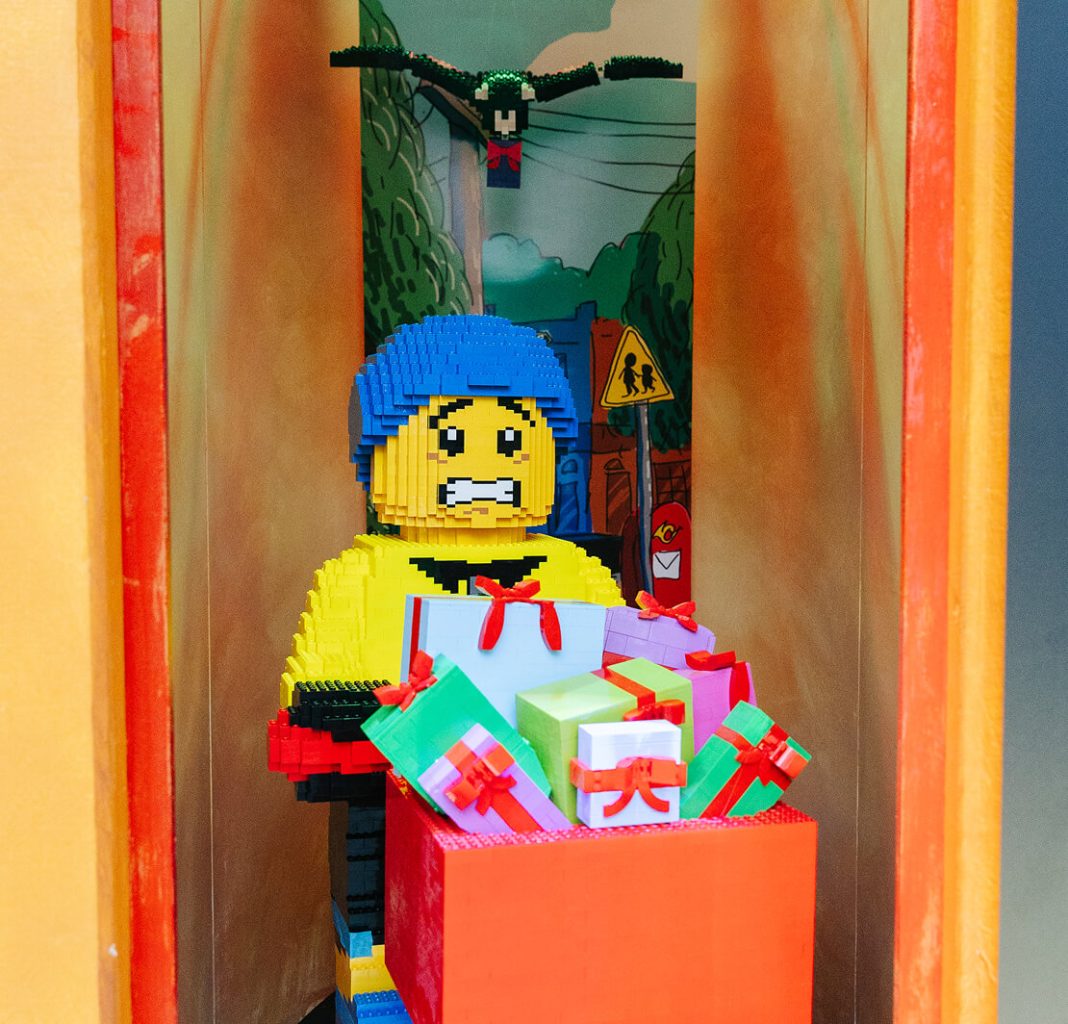 LEGO Myer Christmas Window 3 1068x1024