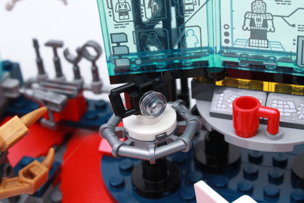 LEGO Marvel 76175 Attack on the Spider Lair review 8