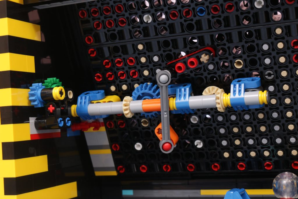 We rebuilt LEGO Icons 10323 PAC MAN Arcade review and gallery 14 1024x683