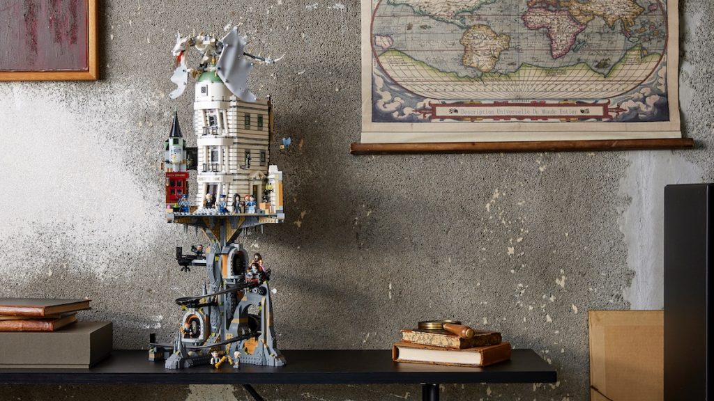 LEGO Harry Potter 76417 Gringotts Bank featured 1 1024x576
