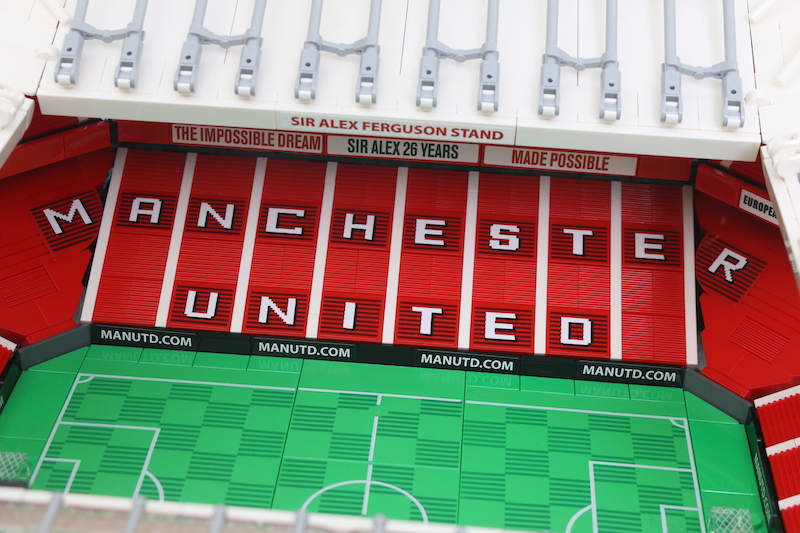 LEGO Creator Expert 10272 Old Trafford Manchester United review 7