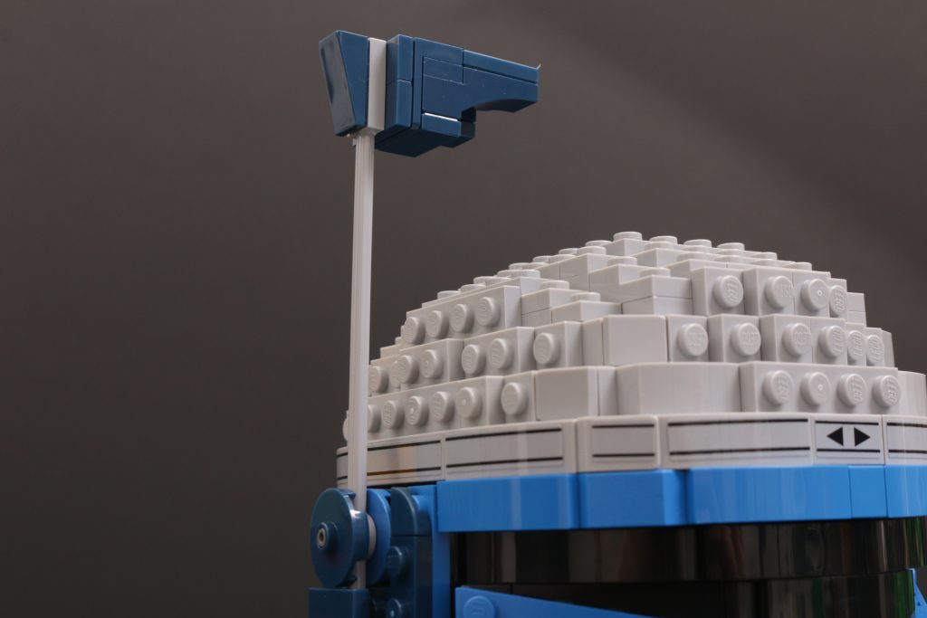 LEGO Star Wars 75408 Jango Fett Helmet 75277 Boba Fett Helmet comparison 15 1024x683