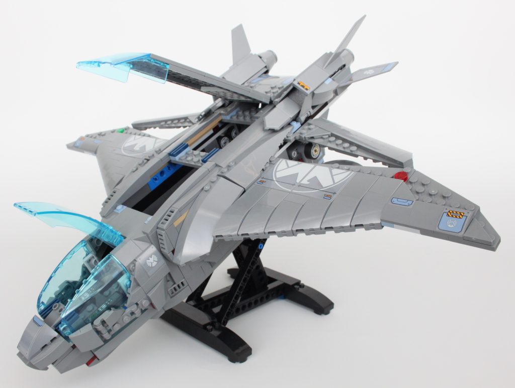 LEGO Marvel 76248 The Avengers Quinjet review 24 1024x773