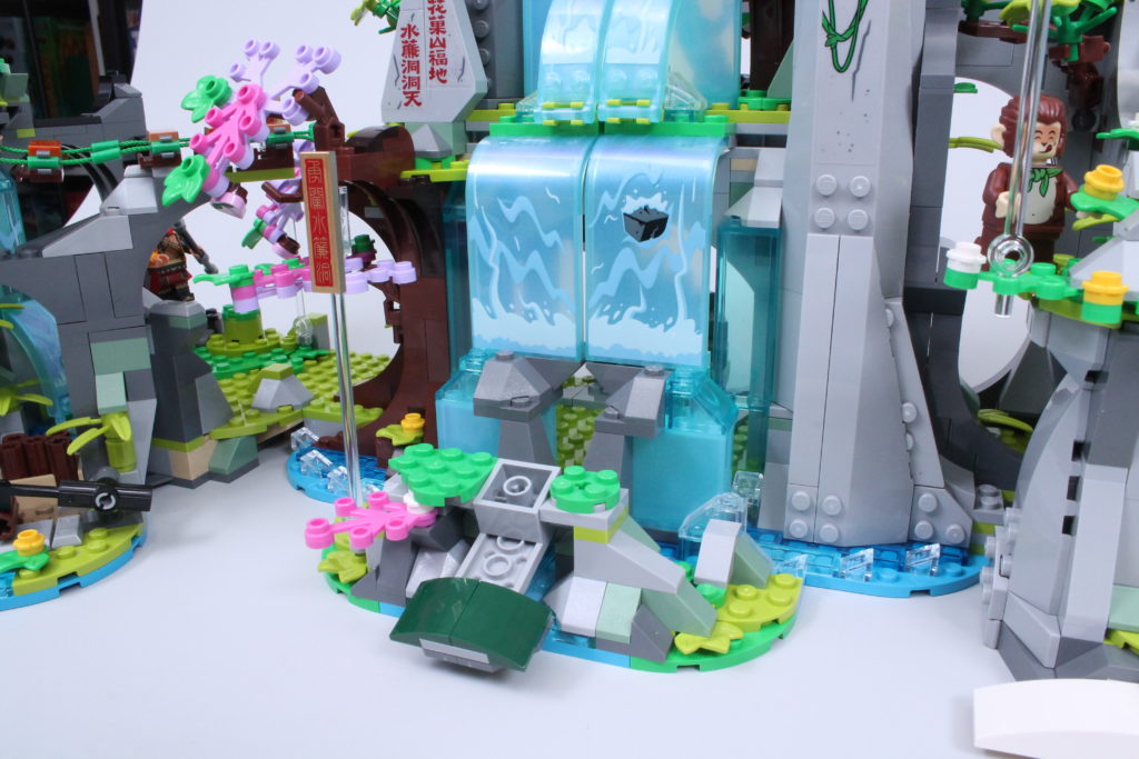 LEGO Monkie Kid The Legendary Flower Fruit Mountain review 18