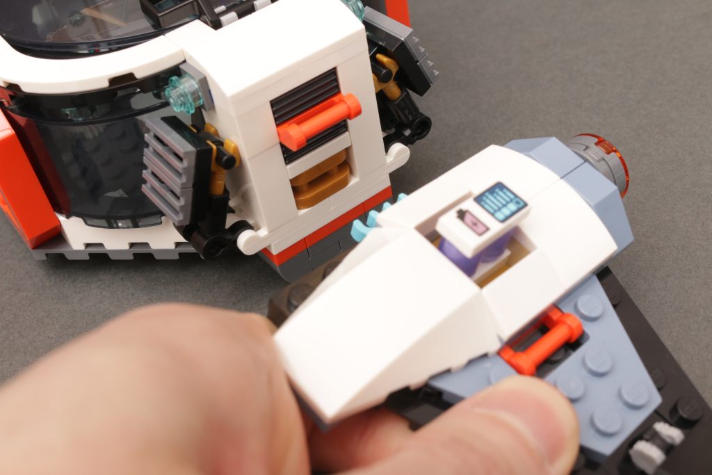 LEGO City 60446 Modular Galactic Spaceship review 27 1024x683