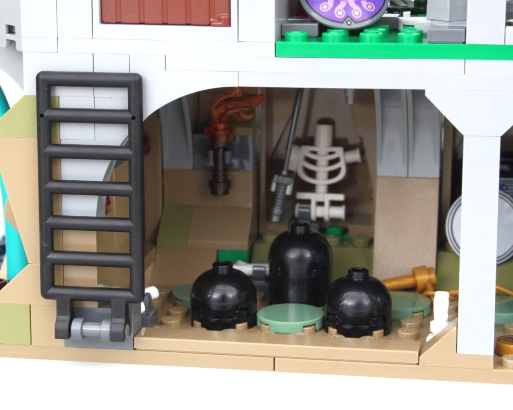 LEGO Ideas 21348 red dragons tale dungeons and dragons review 50 1024x819
