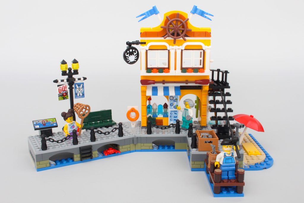 lego city 60422 Seaside Harbor with Cargo Ship review 18 min 1024x683