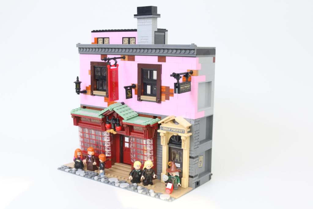 LEGO Harry Potter 75978 Diagon Alley review 57