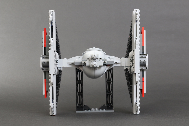 LEGO Star Wars 75272 Sith TIE Fighter review 12