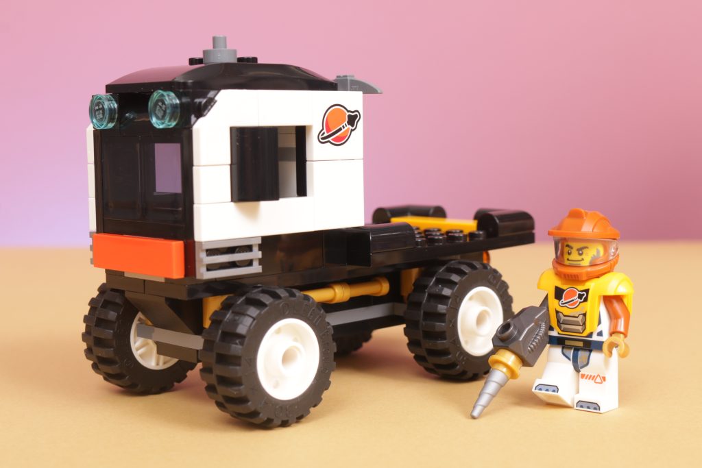 LEGO City 60434 Space Base and Rocket Launchpad review 5 1024x683