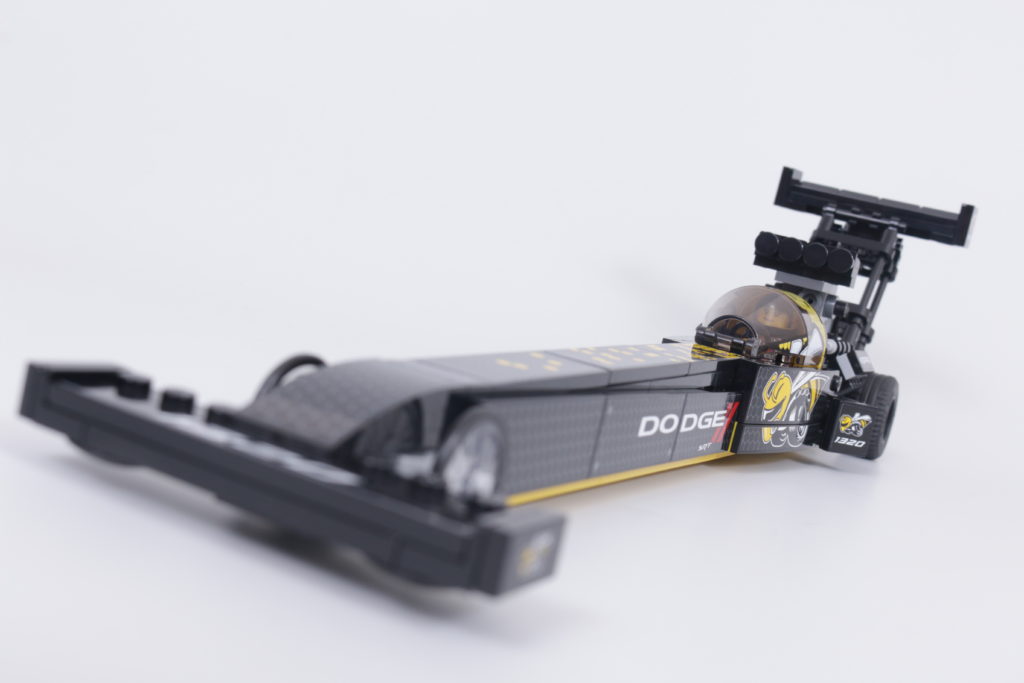 LEGO Speed Champions 76904 Mopar DodgeSRT Top Fuel Dragster and 1970 Dodge Challenger TA review 30