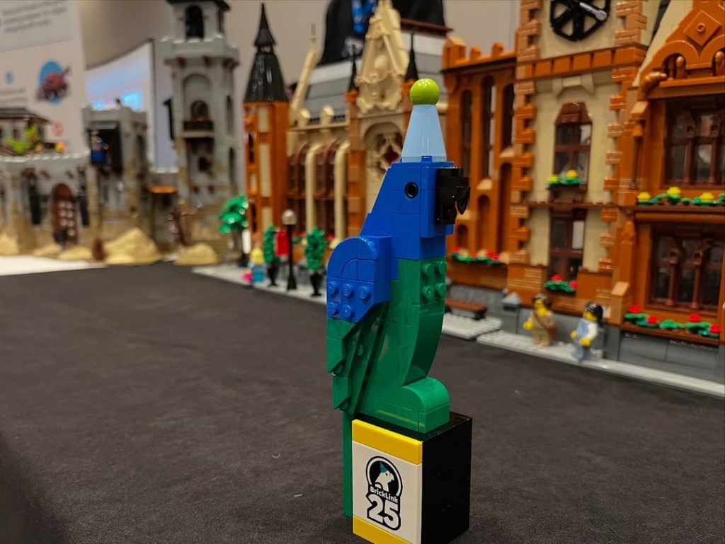 LONDONBRIDGEBRICKS BrickLink Designer Program Series 8 University of Science 1 1024x769