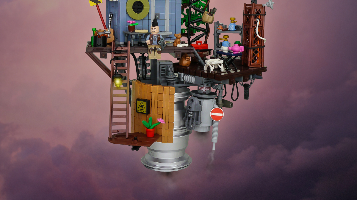 Brick Pic of the Day: Cloud 9 Outpost