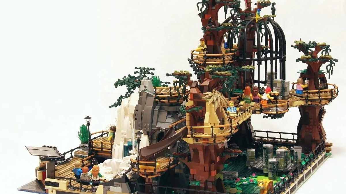 Huge LEGO zoo reaches third 2022 LEGO Ideas review