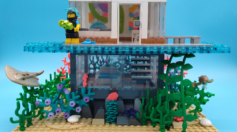 Brick Pic of the Day: Underwater House