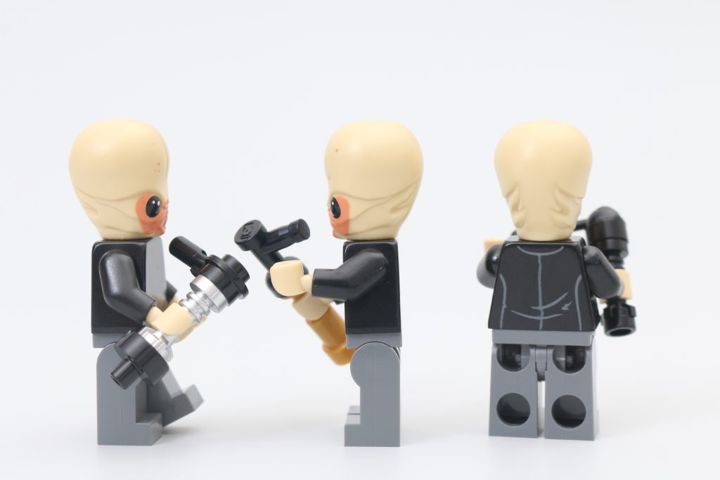 LEGO Star Wars 75290 Mos Eisley Cantina review 10