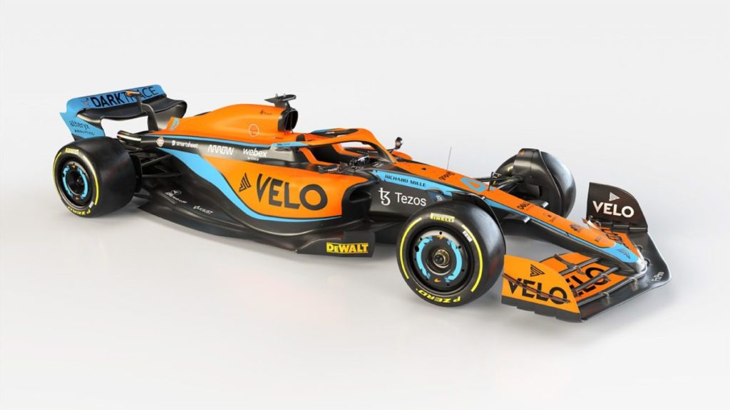 2022 McLaren Racing Team side angle 1024x576