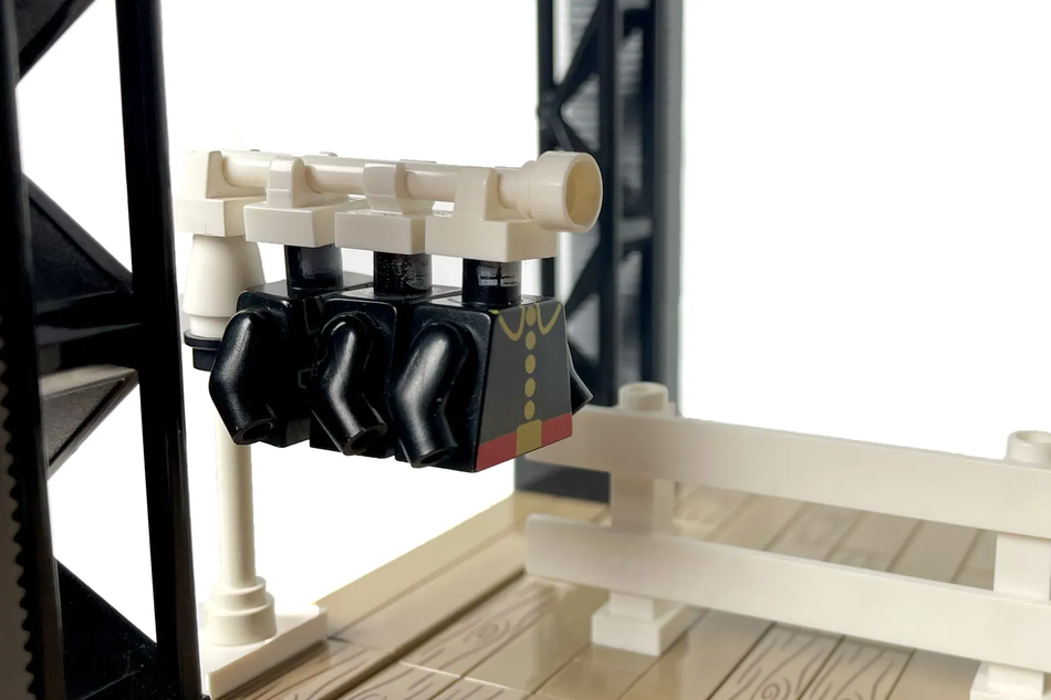 LEGO Ideas Laurel and Hardy Theatre 8