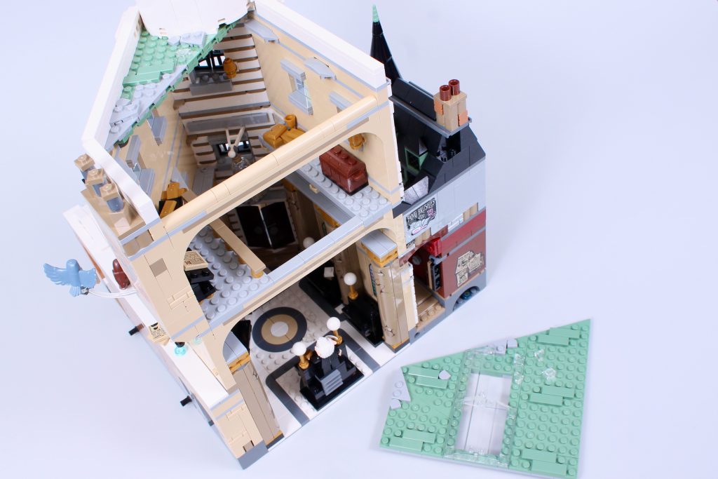 LEGO Harry Potter 76417 Gringotts Wizarding Bank Collectors Edition review 25 1024x683