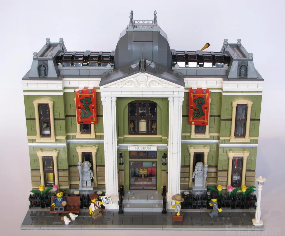 LEGO Icons 10326 natural history museum adventurers modification bricknave reddit 1