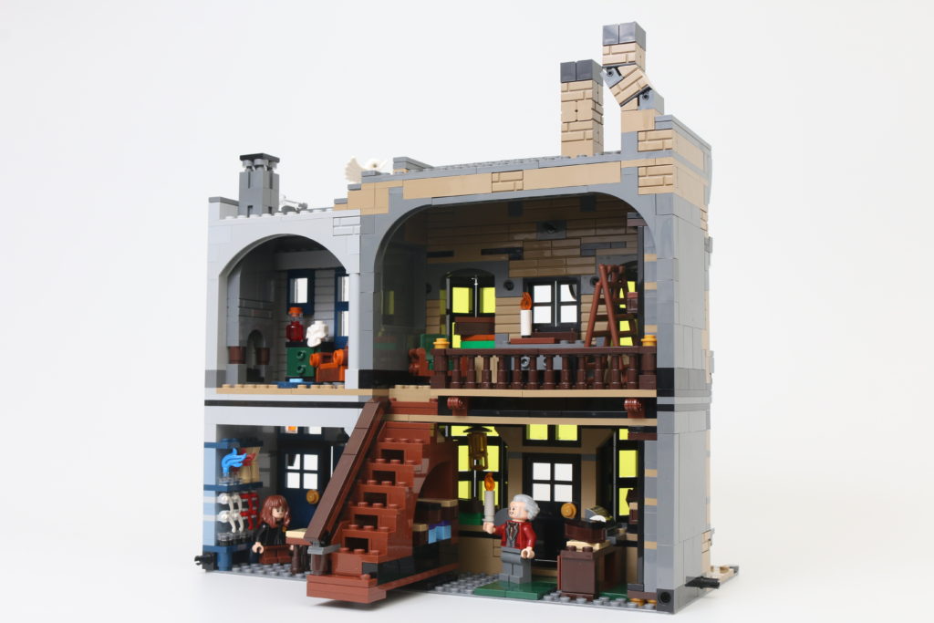 LEGO Harry Potter 75978 Diagon Alley review 78