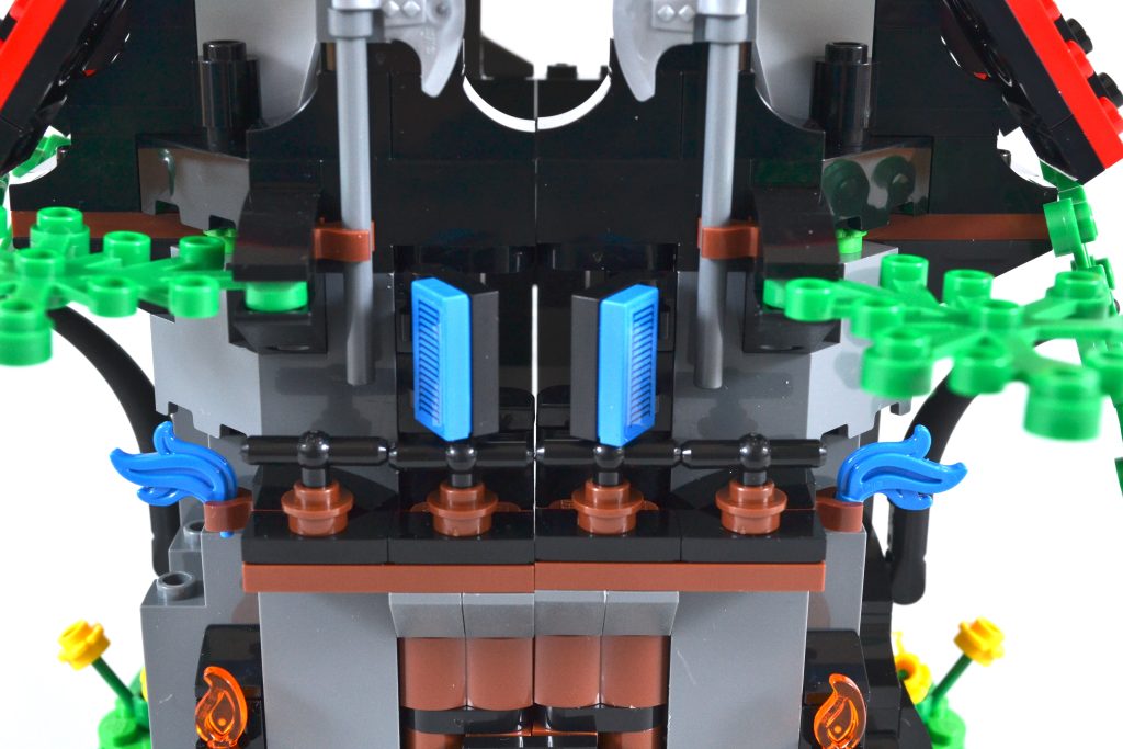 LEGO 40601 Majistos Magical Workshop 14 1024x683