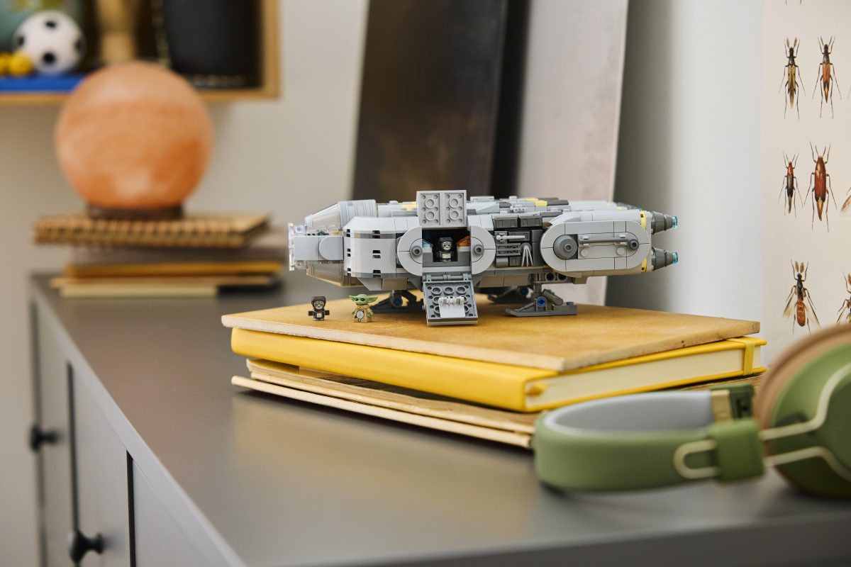 LEGO Star Wars 75445 Anzellan Starship 8 1200x800