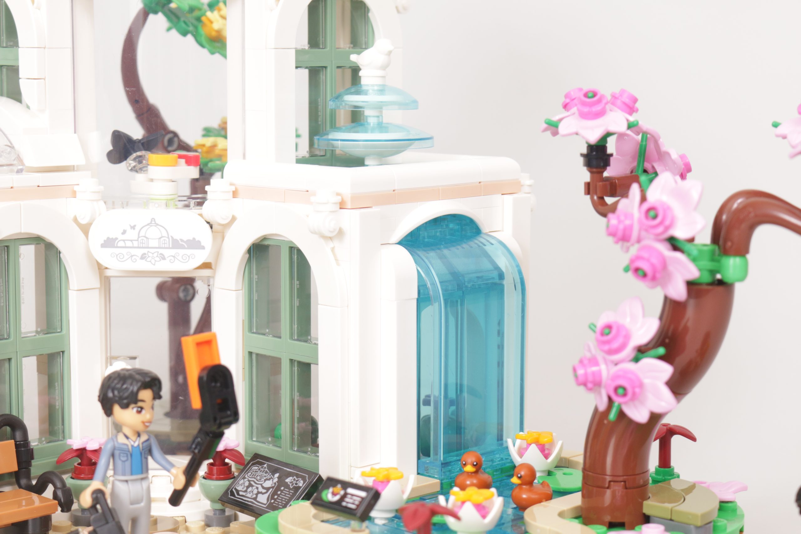 LEGO Friends 41757 Botanical Garden review 8 scaled