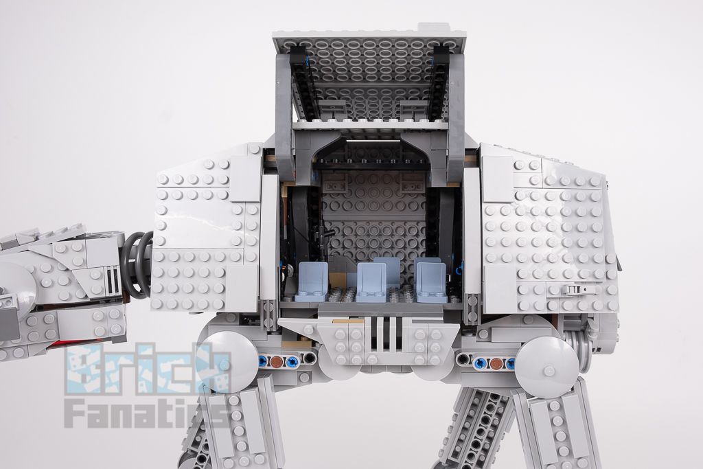 LEGO Star Wars 75288 AT AT 17