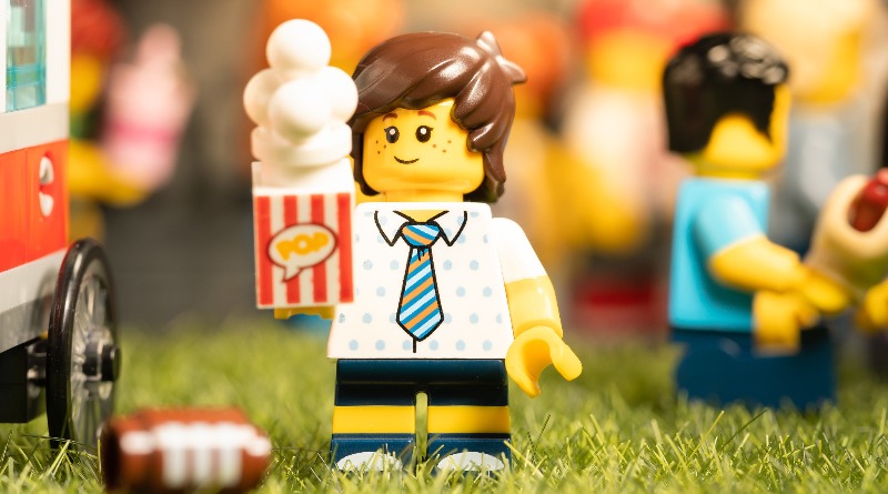 Brick Pic of the Day: Popcorn pieces