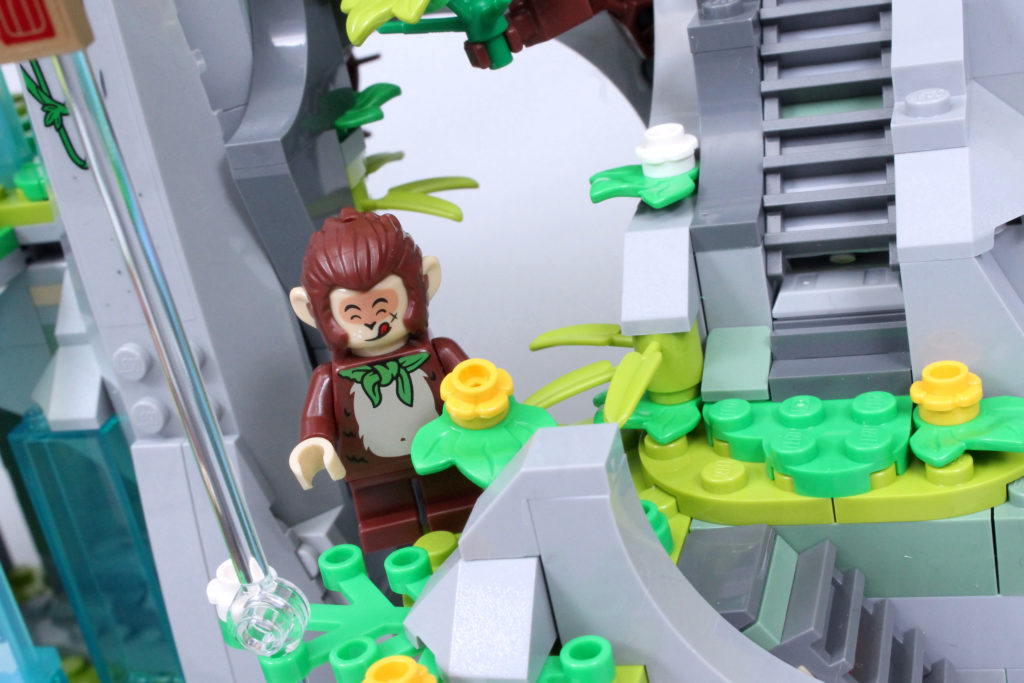 LEGO Monkie Kid The Legendary Flower Fruit Mountain review 13