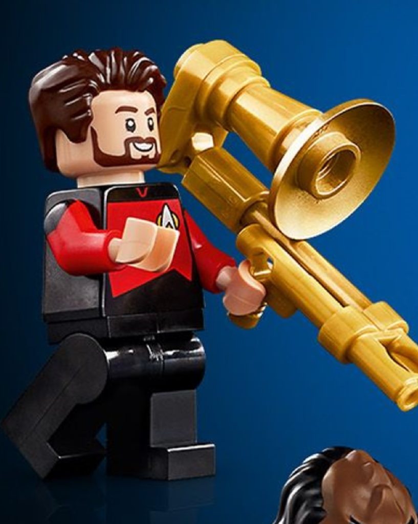 LEGO Icons 10365 Commander William Riker 817x1024