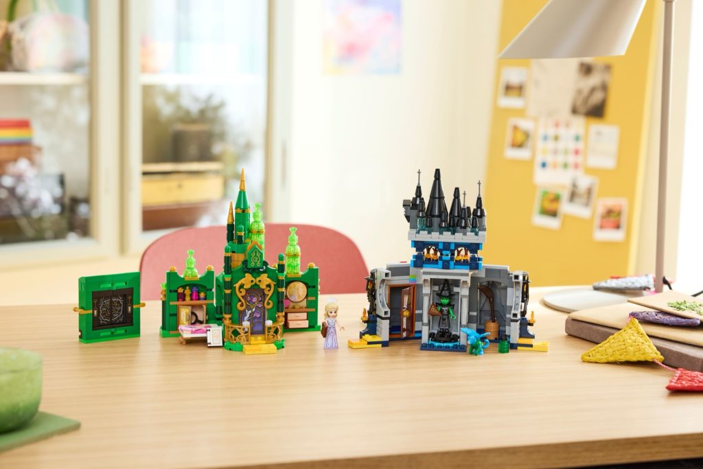 LEGO Wicked 75689 Emerald City Kiamo Ko Castle 7 1024x683