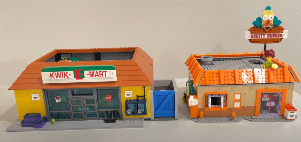 lego 10352 krusty burger comparison just2good 2 1024x484