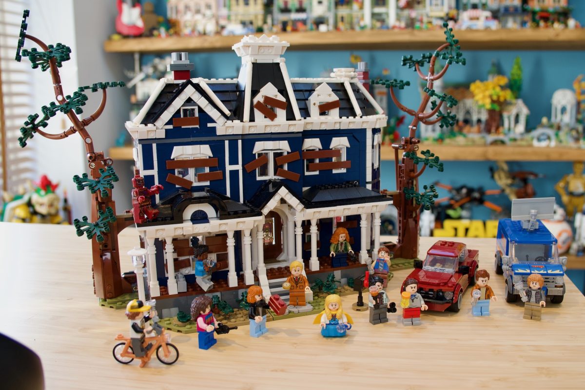 LEGO Icons 11370 Stranger Things The Creel House review 1 1200x800
